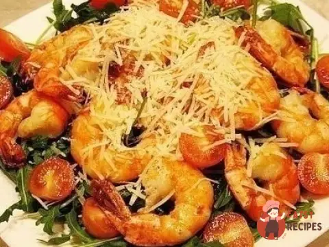 Італійський зелений салат з креветками