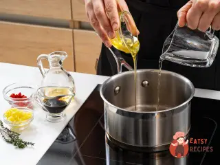 Крок 4: Салат з печивом та медовим соусом
