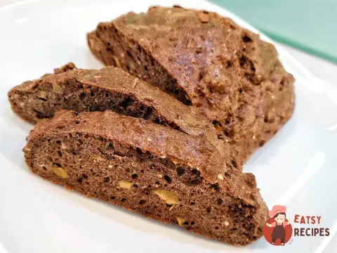 Льняний хліб з оливками