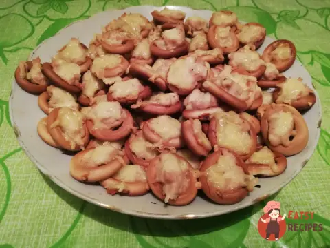 Закуска з курячого фаршу та сиру