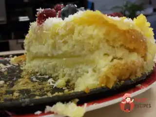 Кукурудзяно-лимонний торт