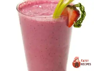 Ягодно-банановий смузі з лимонним йогуртом