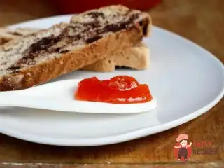 Томатно-імбірний чатні