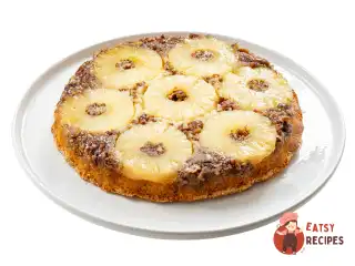 Пиріг з пеканом та консервованими ананасами