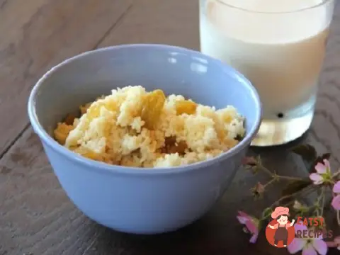 Кускус із родзинками