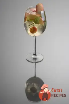 Персиковий крюшон
