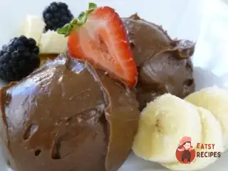 Шоколадне морозиво з авокадо