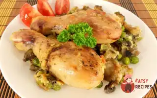 Курячі Гомілки З Печерицями Та Зеленим Горошком