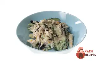 Салат З Куркою, Огірком Та Чорносливом