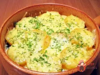 Картопляна запіканка з грибами та сиром