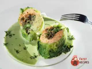 Голубці з латуку з фореллю