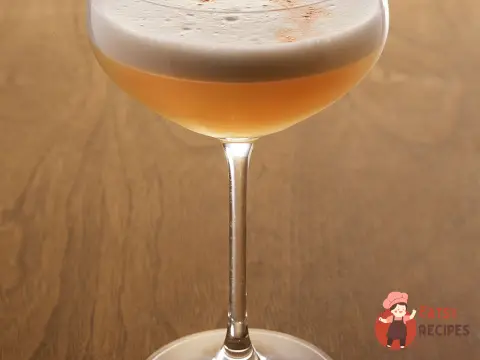 Коктейль "Корпс-ревайвер №2" (Corpse Reviver #2)