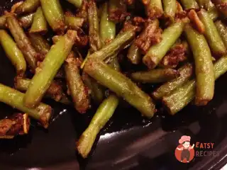 Стручкова квасоля з волоським горіхом