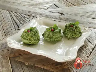 Пхали зі шпинату з аджикою