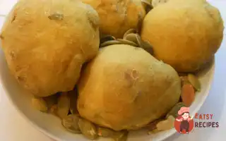 Булочки З Каррі Та Гарбузовим Насінням