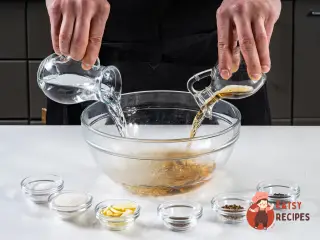 Крок 3: Салат з редиски з маринованою морквою