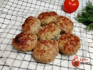 Прості домашні котлети