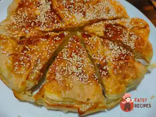 Пиріг із куркою та баклажаном