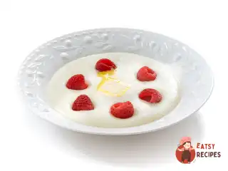 Манна каша молочна