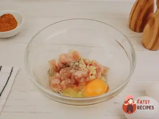 Крок 6: Макарони з рубаними курячими котлетами