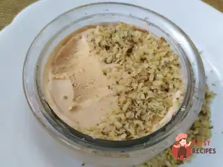 Домашнє абрикосове морозиво