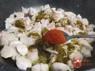 Крок 5: Пшенична каша з куркою