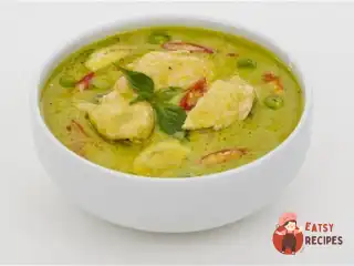 Тайський курячий суп