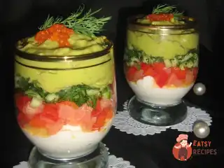 Веррини з сьомгою, сирним кремом та кремом з авокадо