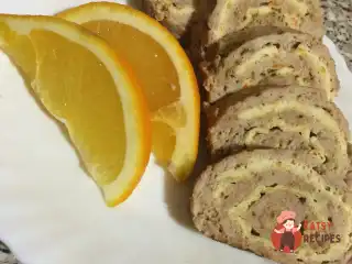 М'ясний рулет із фаршу з яйцем