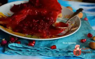 Малиновий Тарт Татін