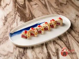 Млинцевий рол із тунцем