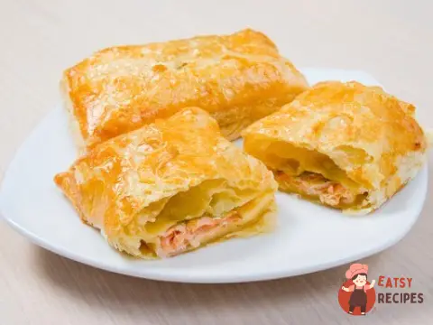 Пиріжки з копченим лососем та фетою