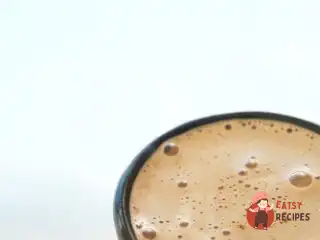 Різдвяний яєчний грог