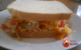 Вегетаріанський Бутерброд З Овочами Та Грибами