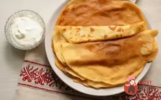 Гарбузово-бананові млинці з куркумою