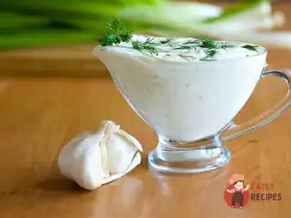 Майонезний соус з кропом, лимоном та перцем