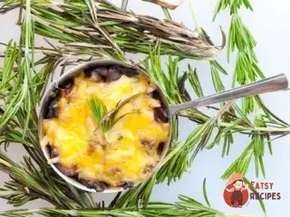 Класичний грибний жульєн