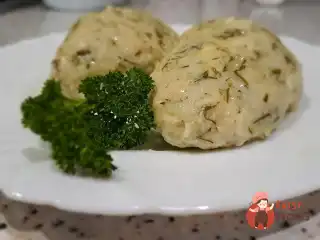 Рибні котлети зі вершковим маслом у духовці