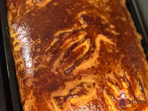 Закусочний пиріг з червоною рибою