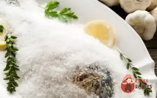 Морський Окунь У Соляній Кірці З Травами