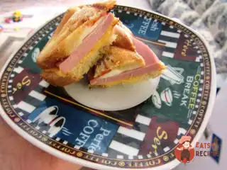 Паніні з шинкою та сиром
