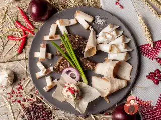 Сало мокрого засолу з ресторану «Шинок»