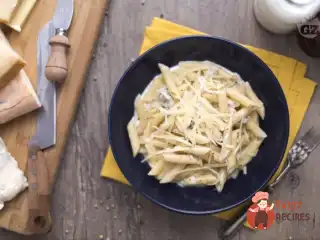 Паста «Чотири сири» із соусом бальзамелла (Quattro formaggi)