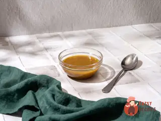 Крок 5: Салат з оселедцем і мариновані огірки