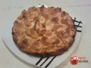 Ванільний корж з ягодами