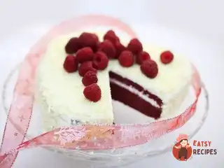 Торт "Червоний оксамит" (Red Velvet cake)