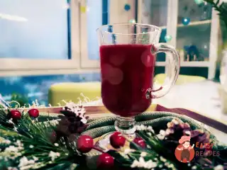 Класичний зігріваючий глінтвейн