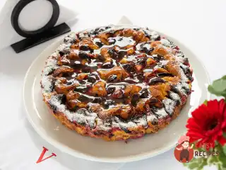 Легендарний сливовий пиріг