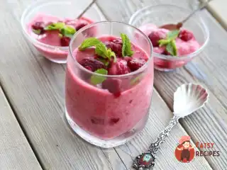 Бананово-малиновий сорбет