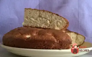 Пиріг З Молоком Та Фруктами